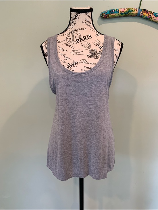 GAP Tops - Gap Women’s Medium Heathered Gray Scoop Neck Legging Tank Camisole Top